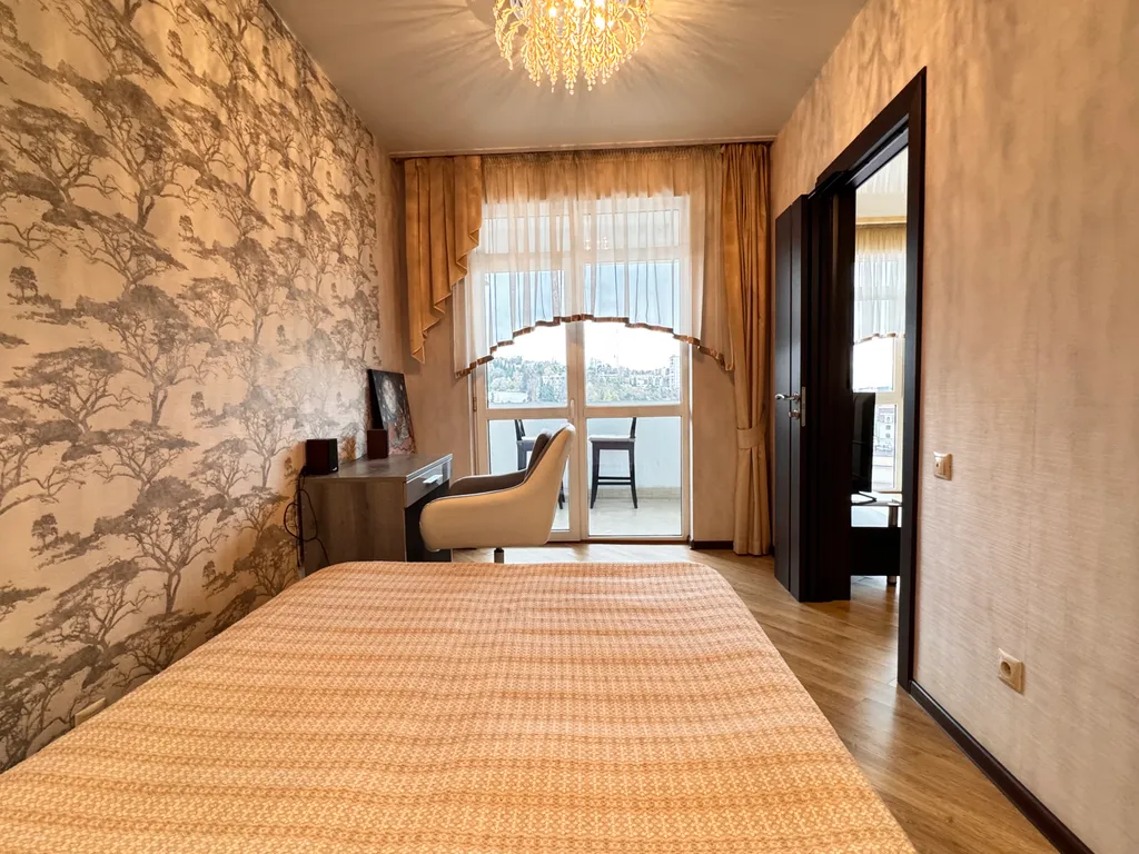 Квартира в центре с видом на морской порт