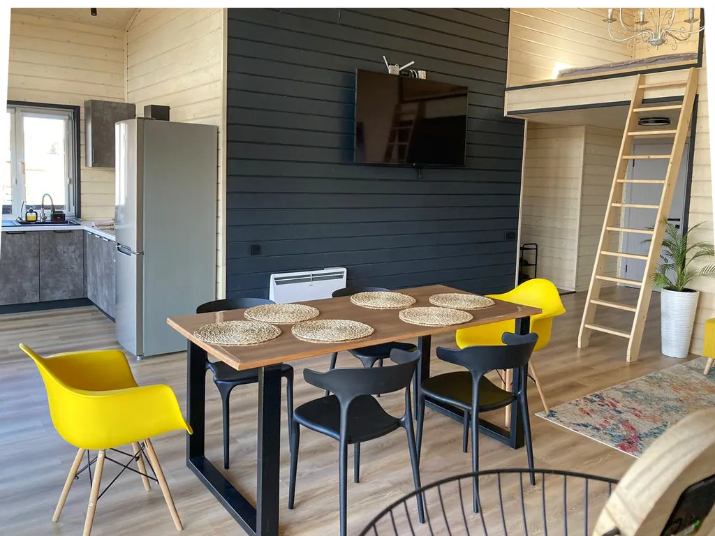 Уютный коттедж БарнХаус с сауной (включена) и сибирским чаном