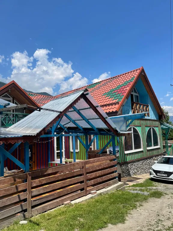 Лайм-рум, уютный номер с видом на горы на территории базы отдыха