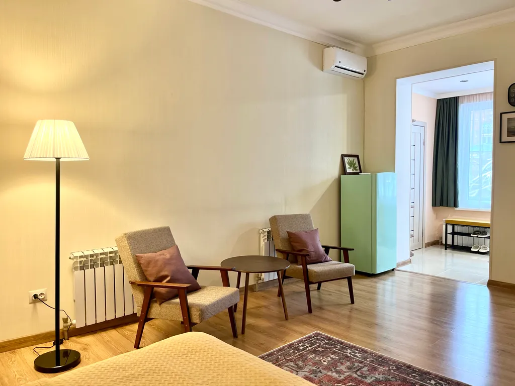 Квартира Квартира Студия в историческом центре Владикавказа — Владикавказ