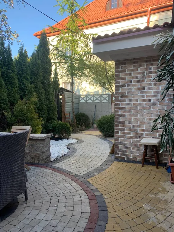 Таунхаус на берегу озера