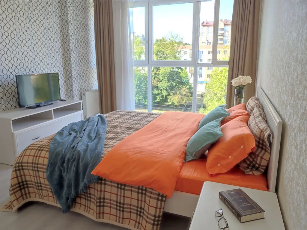 Квартира рядом с королевскими воротами в 10 минутах от центра города