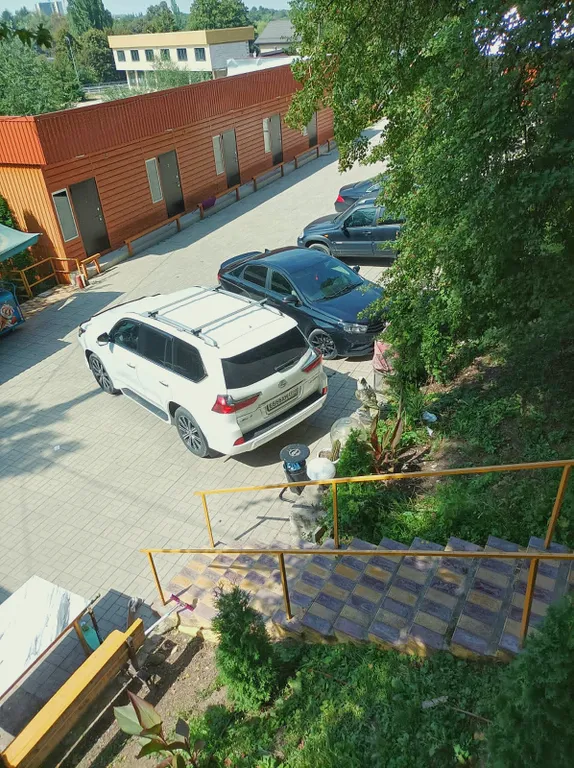 Домик в лесу с собственной баней