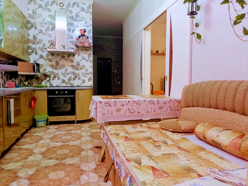 Квартира Квартира с цветами и видом на Собор — Самара