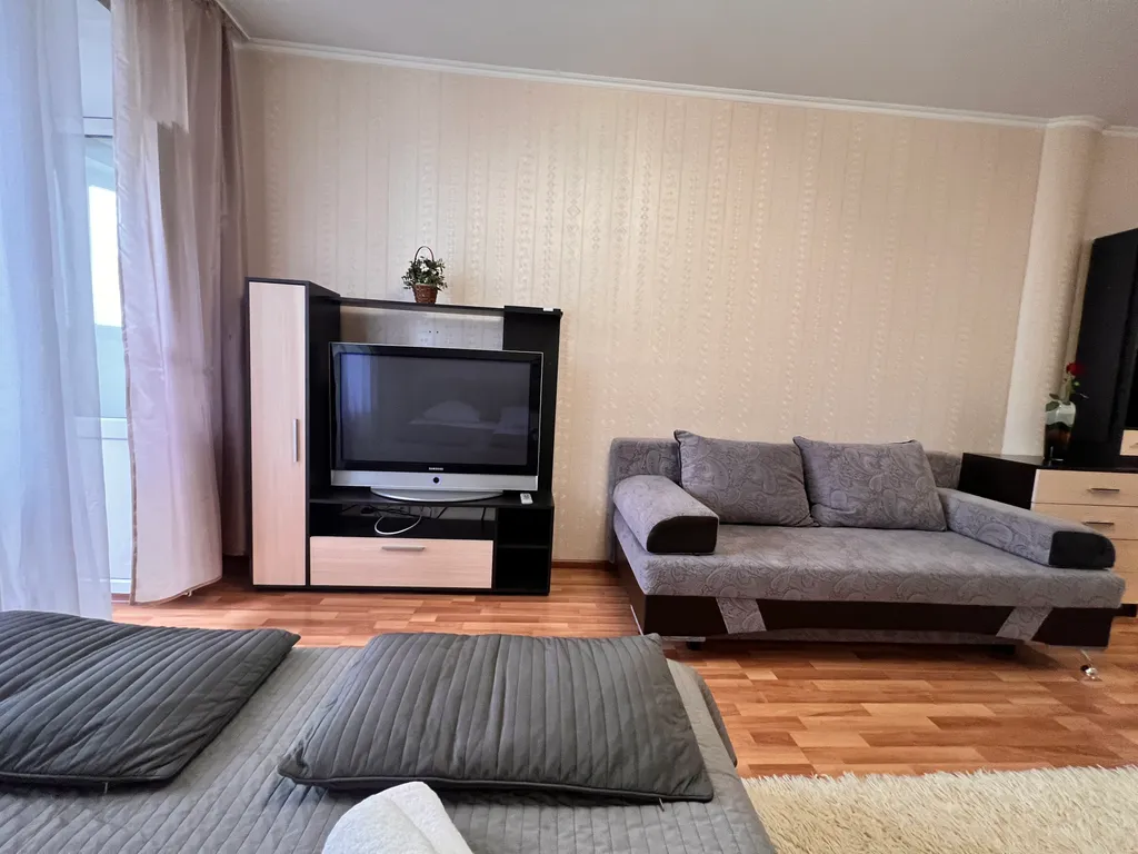 Квартира Уютная, студия, центр города, тц вояж, парковка, кафе, аквапарк — Тюмень