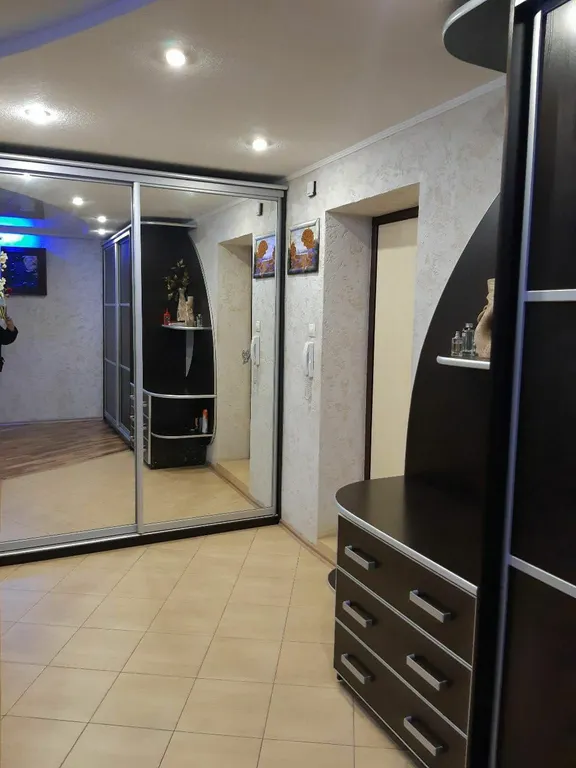 Большая 3-комнатная квартира с отличным интерьером и хорошей мебелью — аренда посуточно в Йошкар-Ола