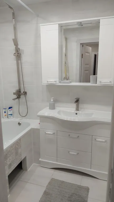 Квартира Люкс Ривьера с 3-я комнатами — Ярославль