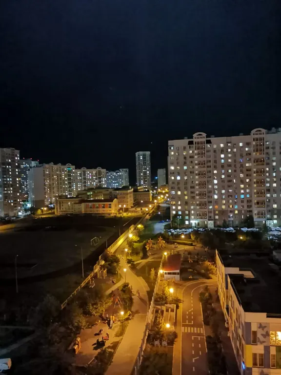 Квартира Квартира Дизайнерская 1-комнатная с евроремонтом на Левенцовке — Ростов-на-Дону