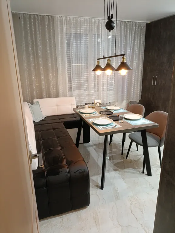 2-комнатная квартира у Ильинского луга с видом на город