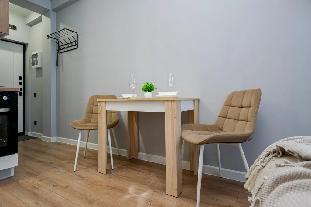 Уютная студия у цирка