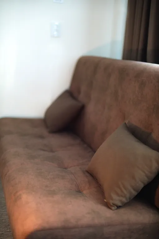 Уютная студия с видом на реку Иртыш