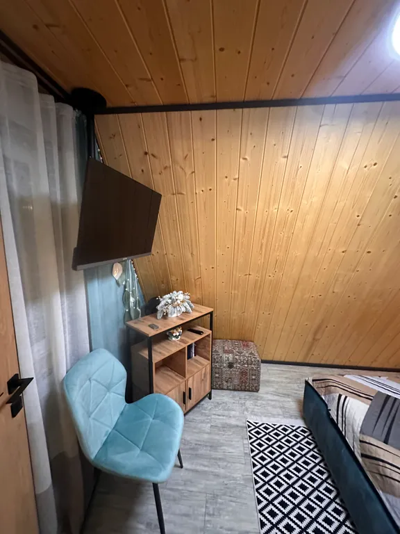 Шале у озера