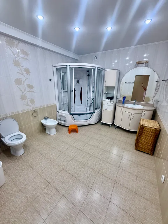 Вилла на берегу моря