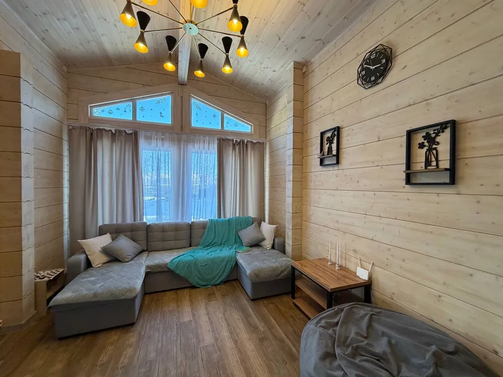 Коттедж 3-комнатный Дом — Волхов