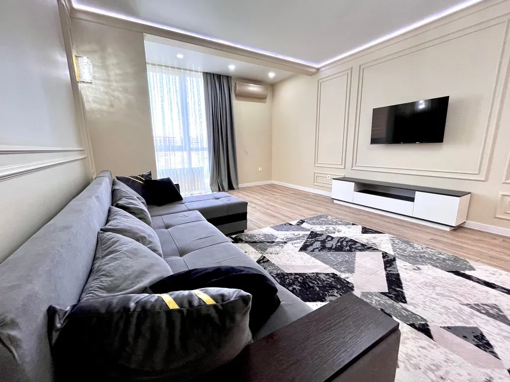 Просторная в ЖК «Раимбек резиденс» центр Алматы, метро & питьевая вода