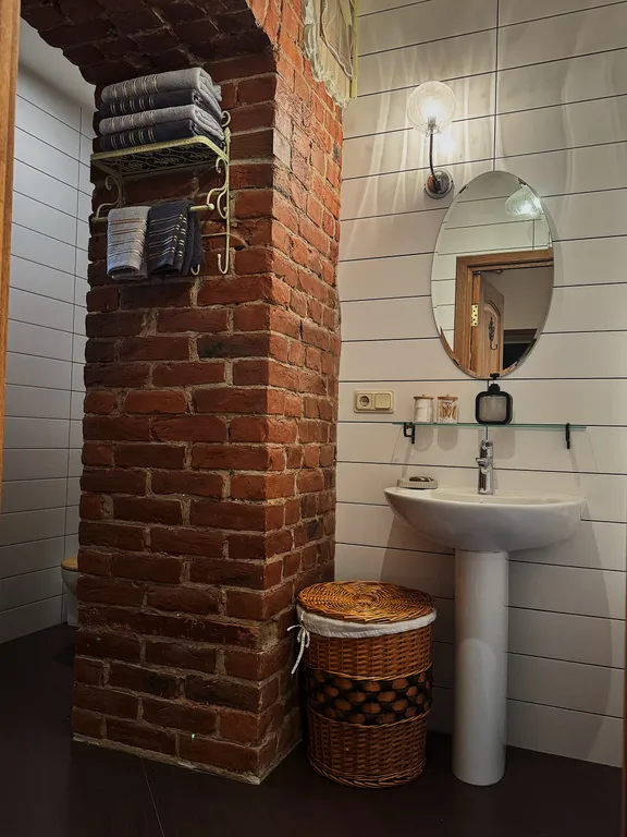 Квартира Квартира в стиле лофт с 2 комнатами у Исаакия — Санкт-Петербург