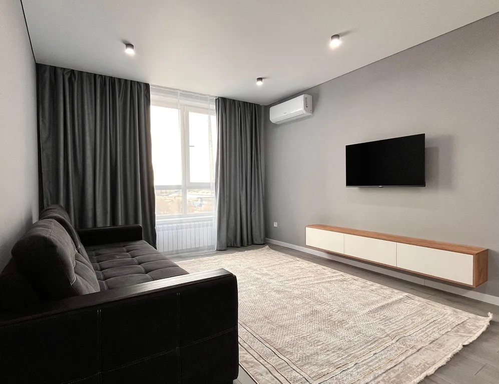 Great «Raimbek residence» centre of Almaty & drinking water as a gift