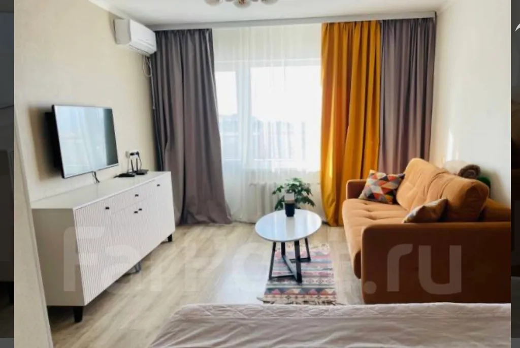 Уютная квартира с видом на закат