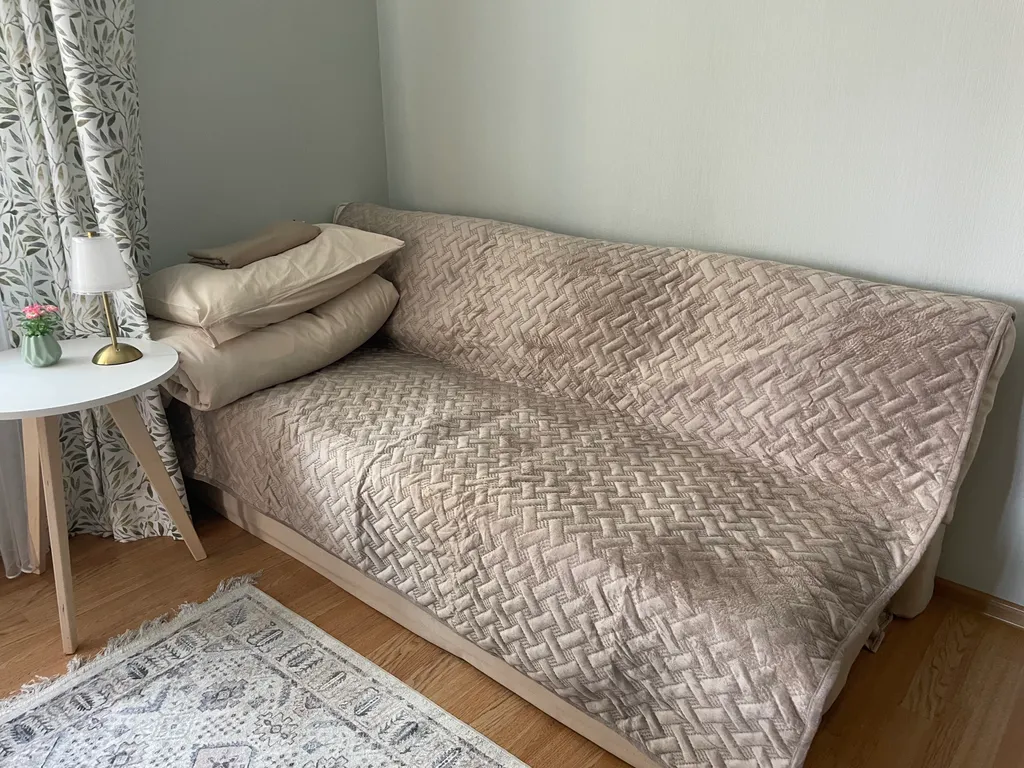 Просторная 2-комнатная квартира у реки Шоша на первой линии