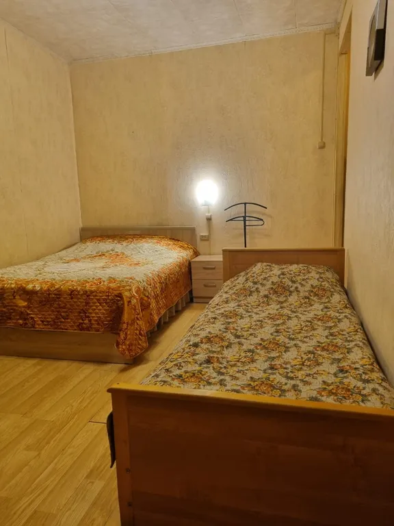 Уютная квартира на первом этаже рядом с жд и автовокзалом