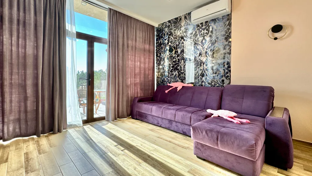 Таунхаус Фламинго, лесная зона, подогреваемый бассейн