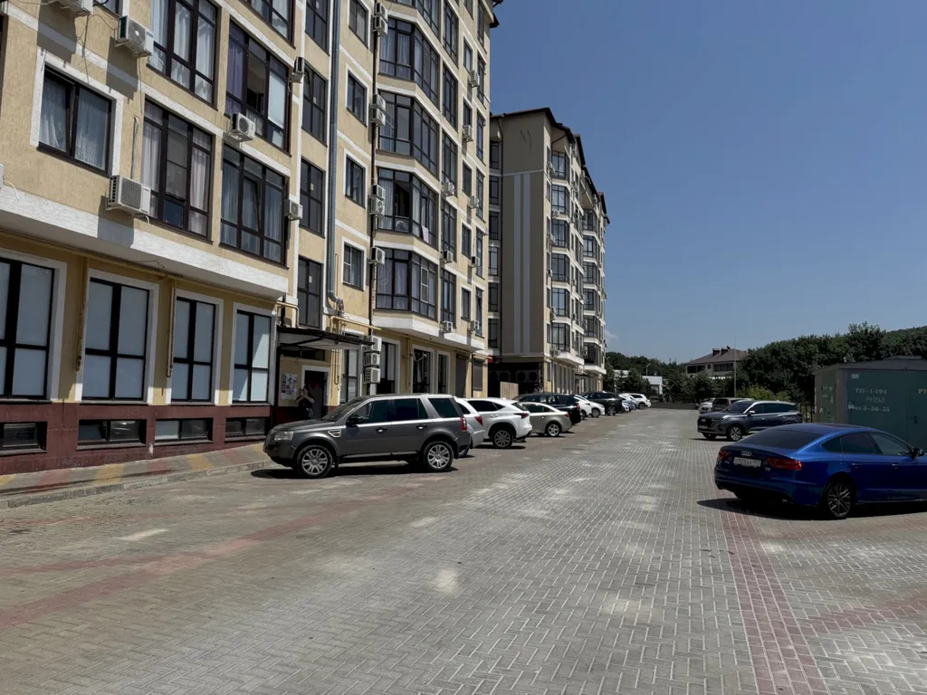 Квартира с видом на горы в тихом районе