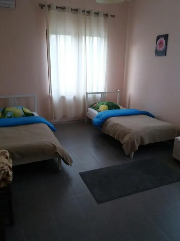 Вилла с бассейном