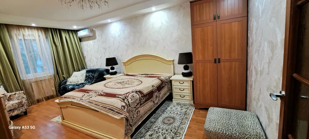 Благоустроенная квартира в центре