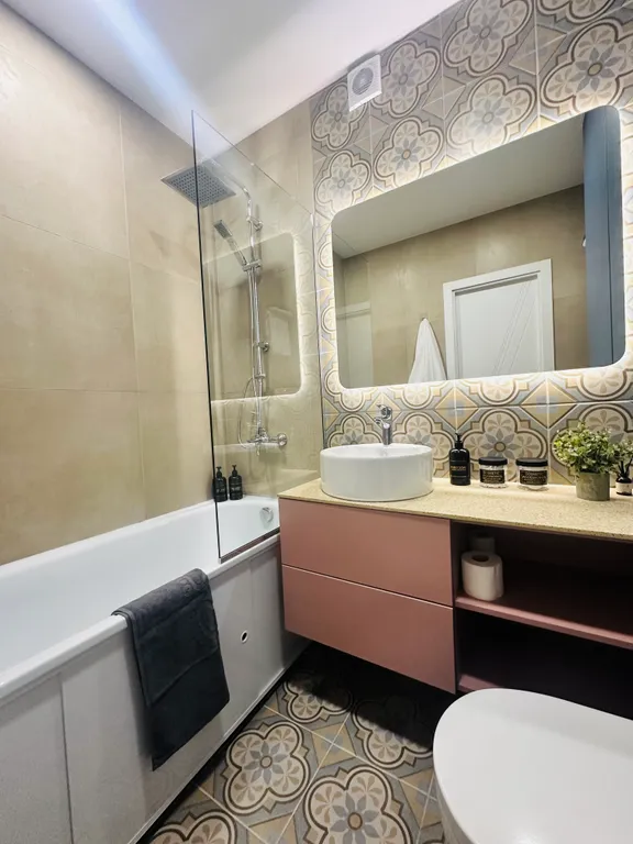 Уютная евро однушка с дизайнерским ремонтом