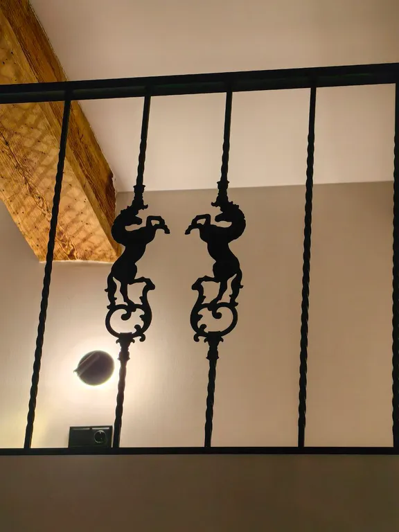 Дизайнерские апартаменты в доме с 200-летней историей