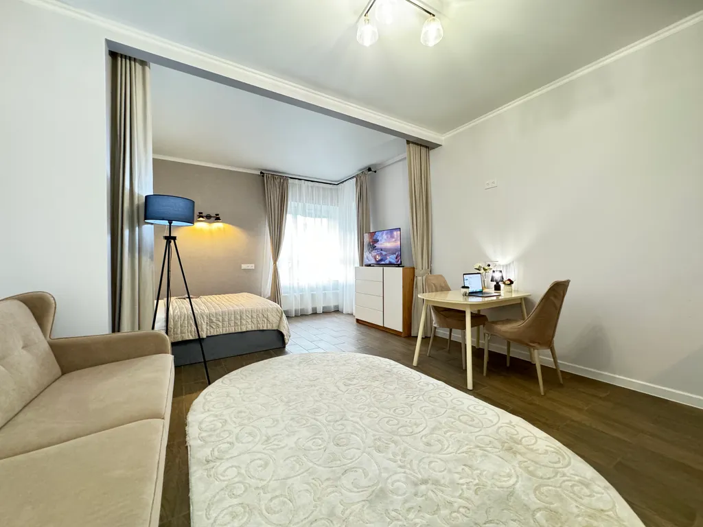 Дизайнерский апартамент на набережной