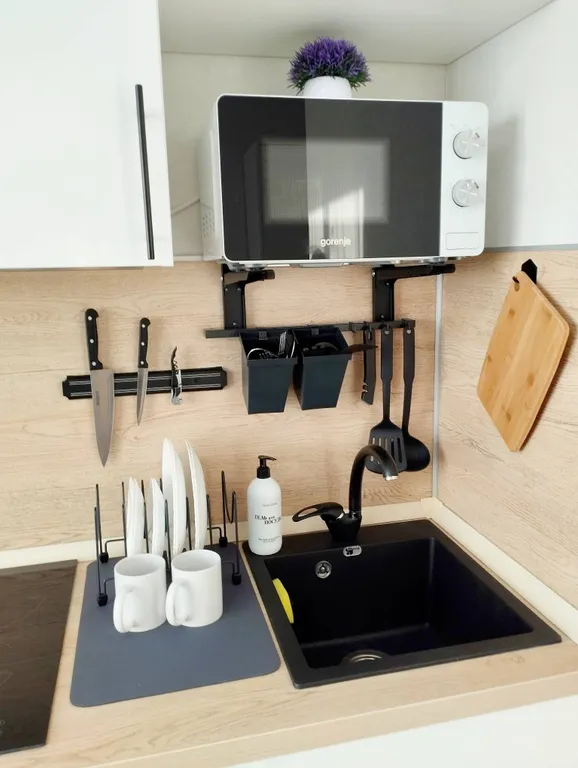 Уютная студия в современном стиле