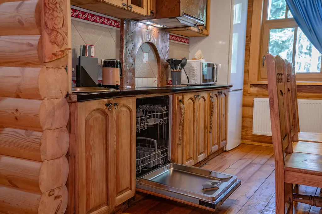 4-комнатный Дом