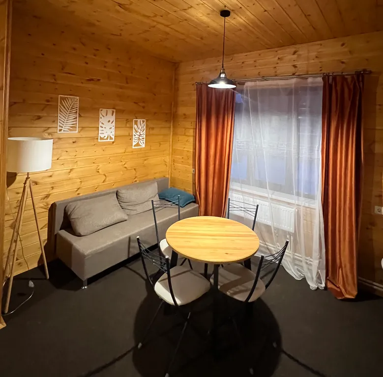 Коттедж в хвойном лесу