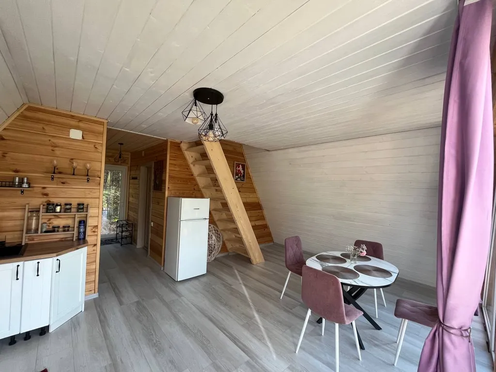 Домик из pinterest в лесу