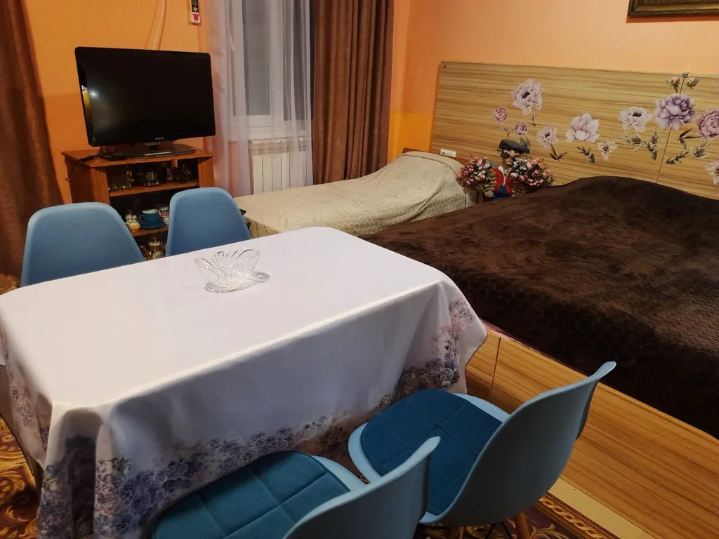 Квартира Квартира Семейный номер с кухней на 3-х гостей на первом этаже с санузлом — Адлер