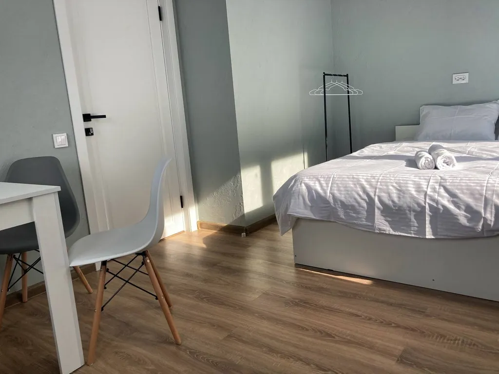 Четырёхкомнатная квартира с новым ремонтом и шикарным видом на море