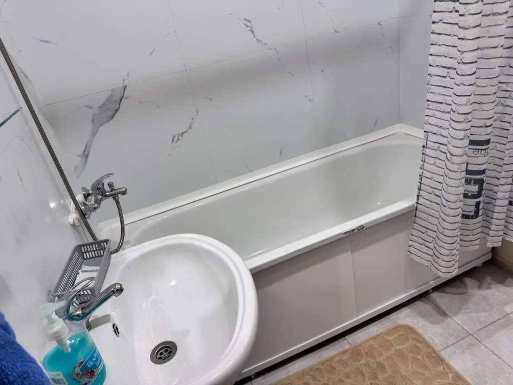 Уютная студия в новом доме с красивейшим видом