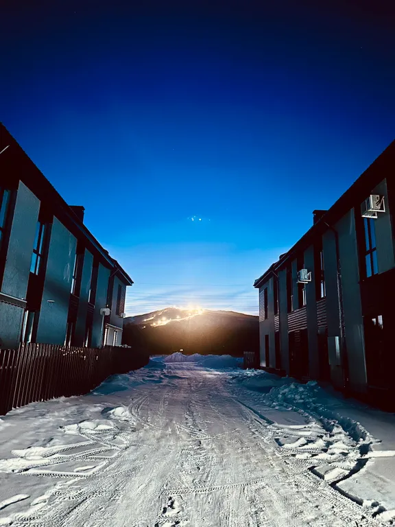 Квартира-студия с видом на горы