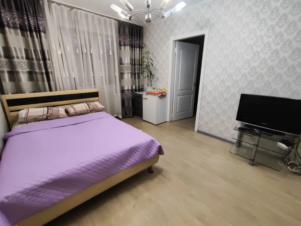 Просторная и уютная квартира — аренда посуточно в Братск