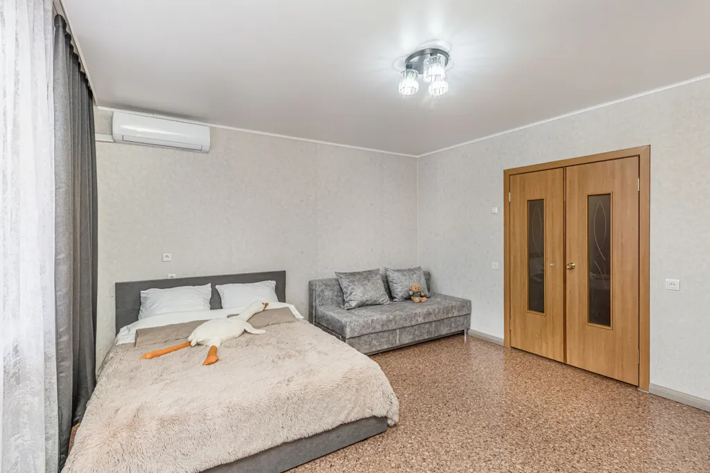 Большая квартира, с отдельной кухней