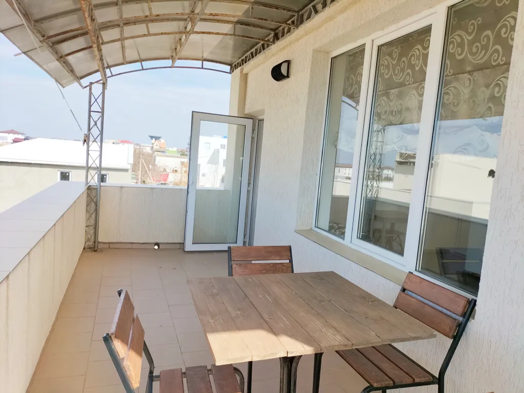 Четырёхместная комната с балконом