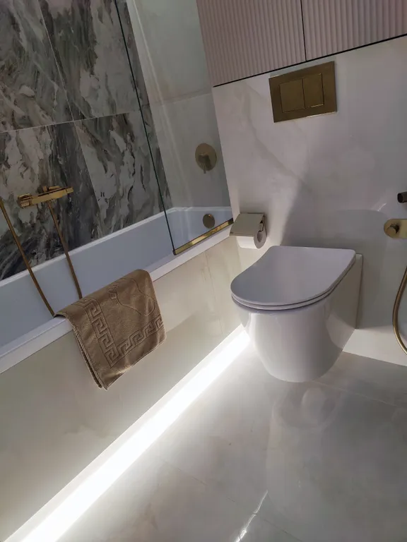 Новая шикарная трёхкомнатная квартира люкс