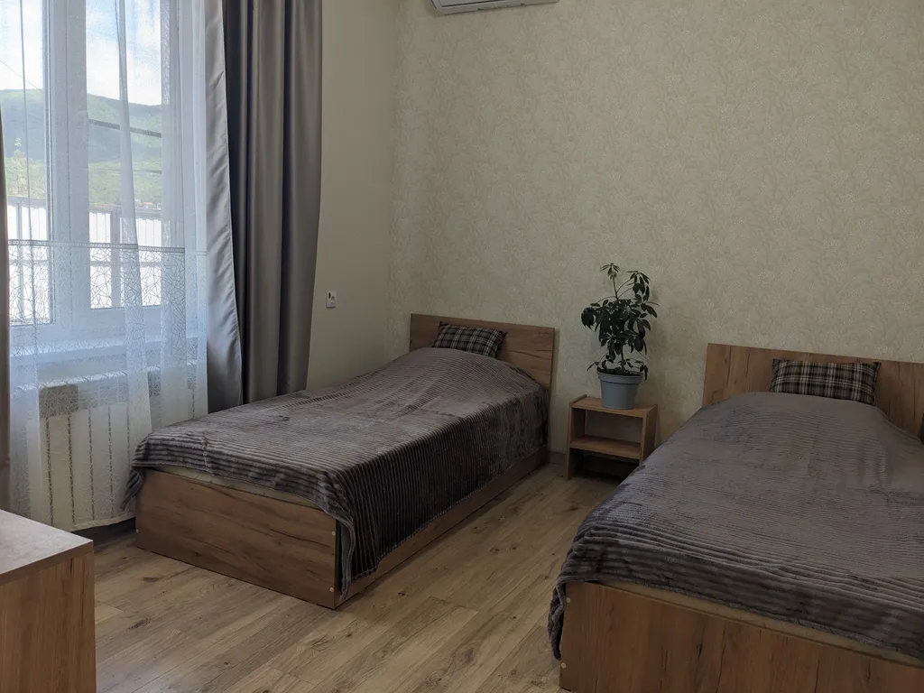 Вилла с теплым бассейном, баней и чаном в окрестностях Абрау-Дюрсо