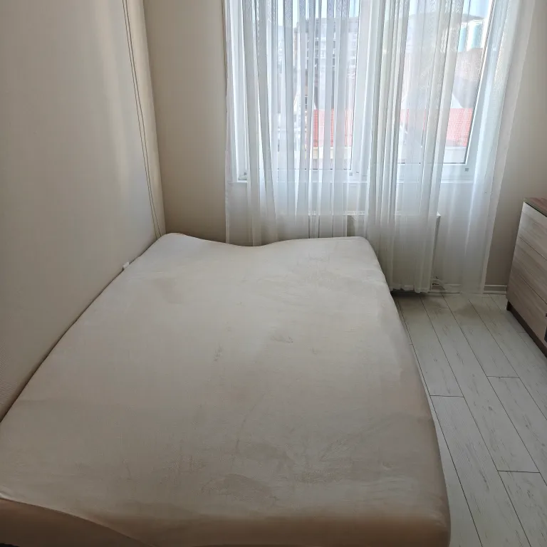 Квартира с отдельной спальней в центре курортного городка