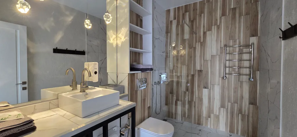 Студия КРЕПОСТЬ, с террасой, джакузи и видом на море и горы