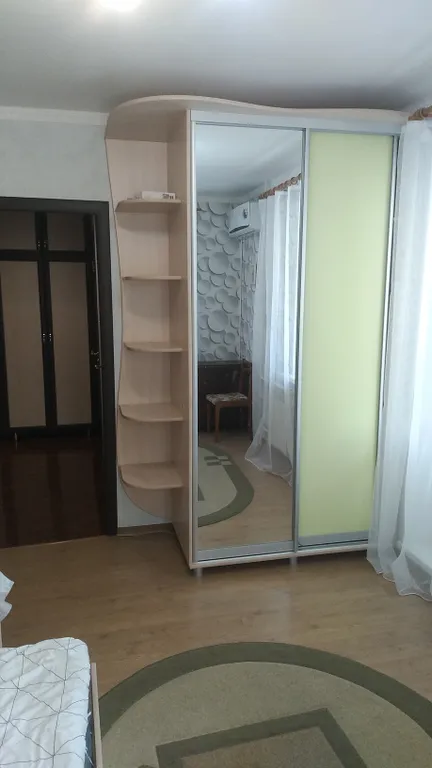 Уютная двухкомнатная квартира, рядом торговый центр, МНТК