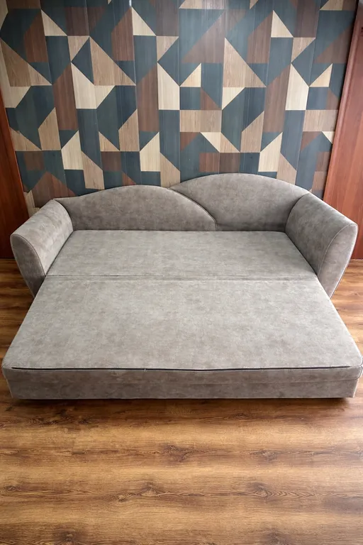 Квартира возле метро