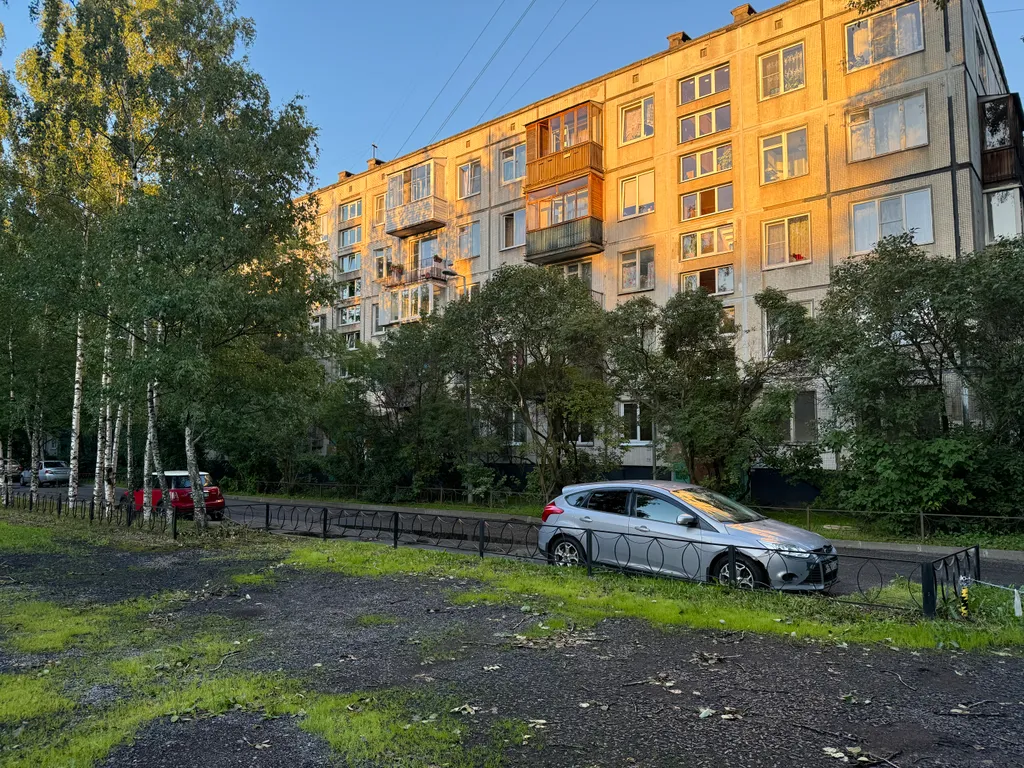 Квартира у метро