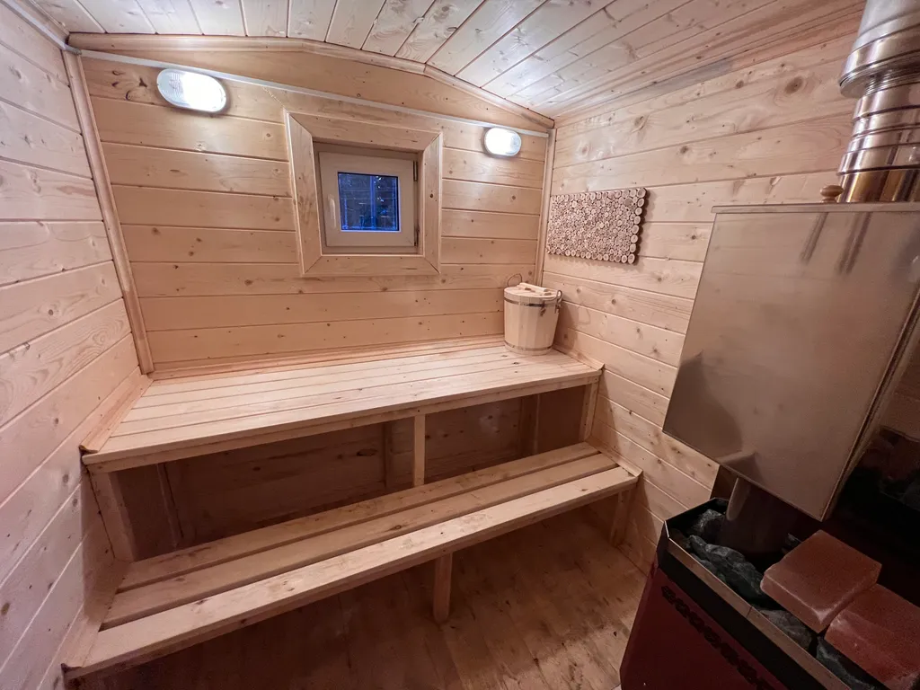 Дом с баней